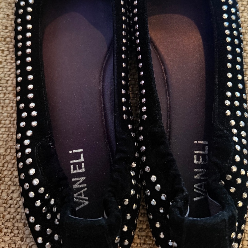 VanEli flat fancy shoes